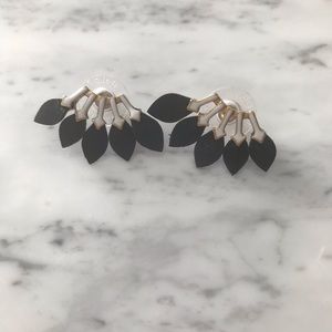 Stella& Dot Feather Studs